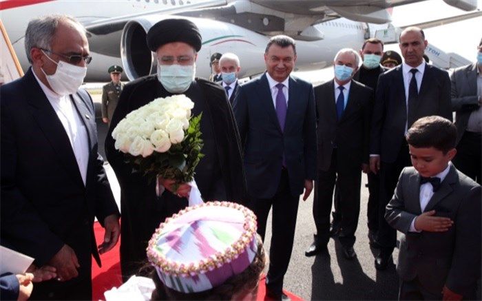 آیت‌الله رئیسی وارد دوشنبه پایتخت تاجیکستان شد