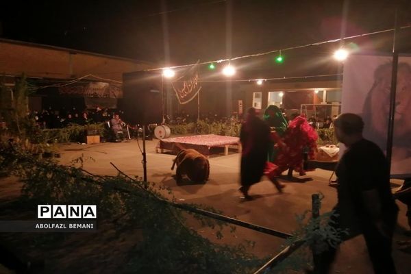 تعزیه خوانی در هنرستان ثامن الائمه(ع) قم