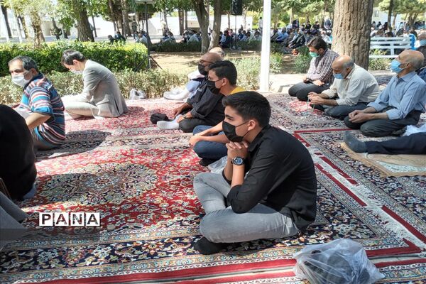 اقامه اولین نماز جمعه توسط امام جمعه جدید شهرستان کاشمر