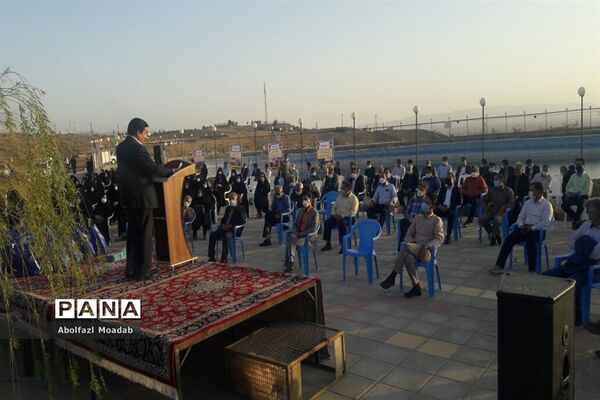 نشست تخصصی مدیران مدارس کاشمر  در آستانه سال تحصیلی جدید