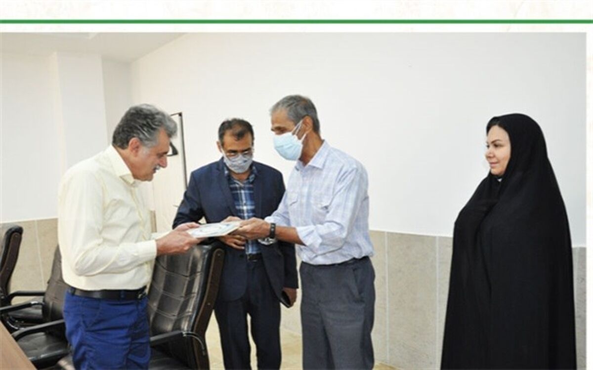 تجلیل از مسئول امور ایثارگران کانون البرز