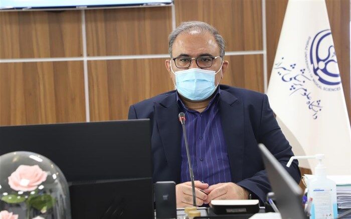 دعوت رییس دانشگاه علوم پزشکی شیراز از افراد بالای ۱۸ سال برای دریافت واکسن کرونا