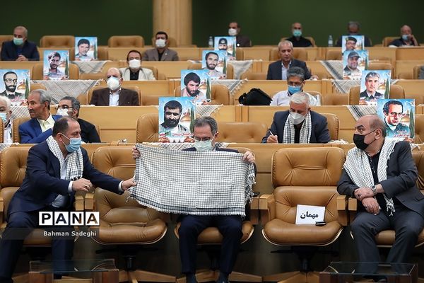 آیین تجلیل و تکریم  سراسری یک میلیون پیشکسوت دفاع مقدس و مقاومت