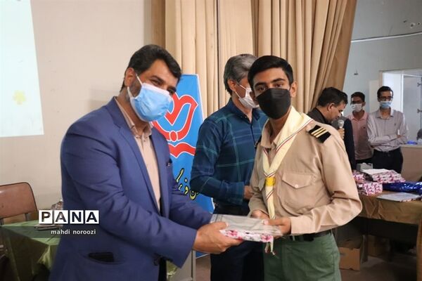تجلیل از دانش‌آموزان برتر کانون‌های فرهنگی تربیتی، دارالقرآن‌ها، سازمان دانش آموزی  و خبرنگاران خبرگزاری پانا شهرستان شهرضا