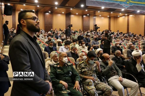 تجلیل از پیشکسوتان دفاع مقدس استان قم