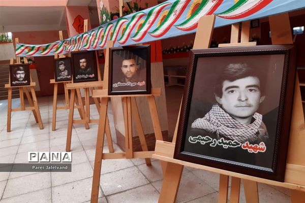 نواختن زنگ ایثار و شهادت  را مدرسه شهدای اقتدار ملارد