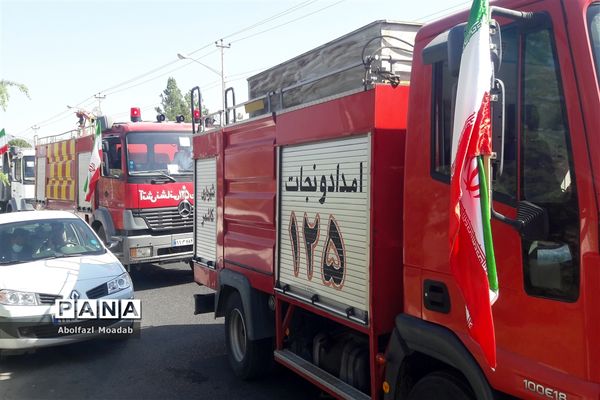 برگزاری رژه موتوری به مناسبت 31 شهریور در کاشمر