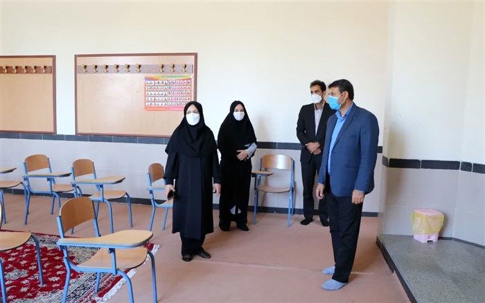 بازدید مدیرکل آموزش و پرورش آذربایجان‌غربی از روند اجرای پروژه مهر در منطقه نازلو