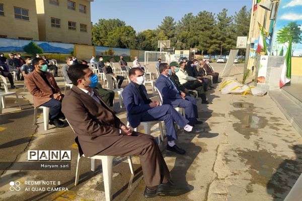 نواخته شدن زنگ ایثار و مقاومت در شاهین شهر