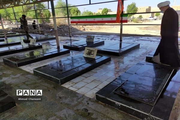 برگزاری آیین غبار روبی و عطر افشانی مزار مطهر شهدای کوت عبدالله