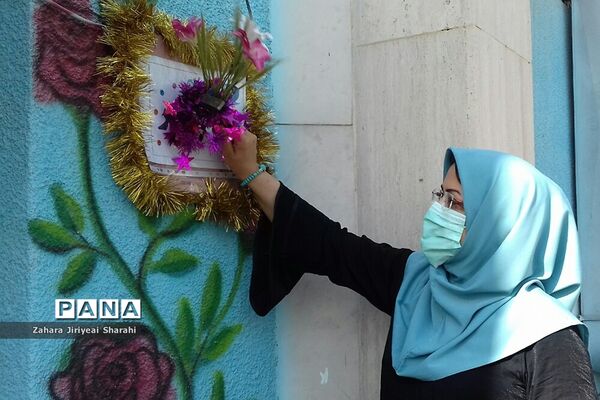 جشن شکوفه‌ها در مدرسه مهدی دوست ناحیه یک ری
