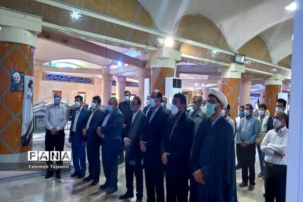 تجدید میثاق و عطر افشانی قبور مطهر شهدا در بوشهر