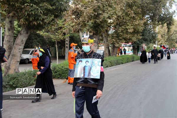 راهپیمایی عظیم جاماندگان اربعین حسینی(ع)