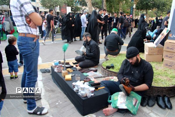 راهپیمایی عظیم جاماندگان اربعین حسینی(ع)