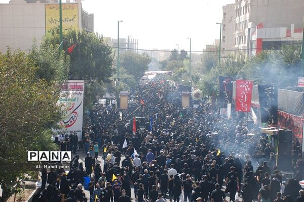 راهپیمایی جاماندگان اربعین حسینی درشهرستان ری