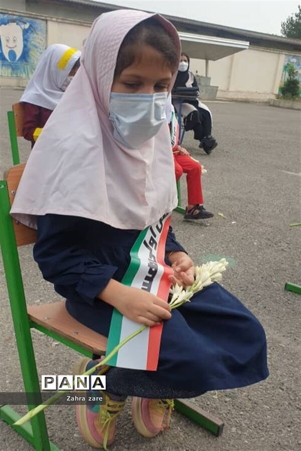 جشن شکوفه‌ها در محمودآباد