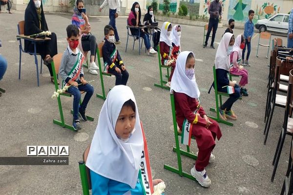 جشن شکوفه‌ها در محمودآباد