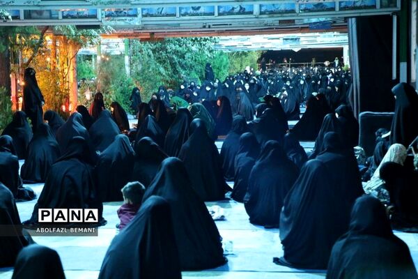 سومین برنامه شب‌های پرستاره در قم