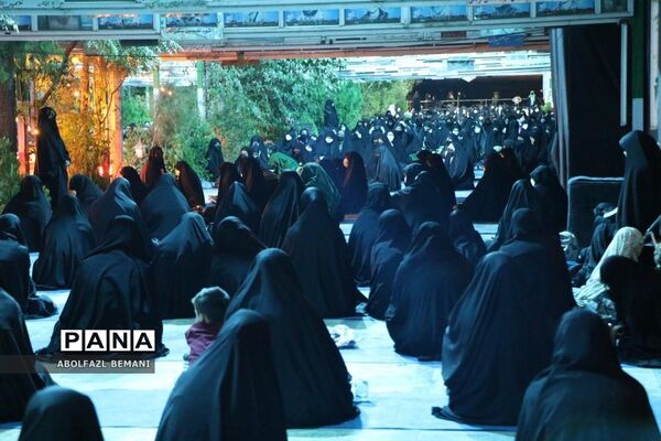 سومین برنامه شب‌های پرستاره در قم