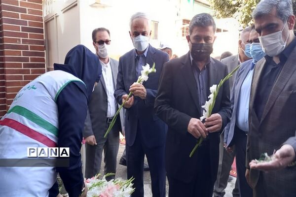 بازگشایی و آغاز سال تحصیلی جدید در مدارس استان البرز