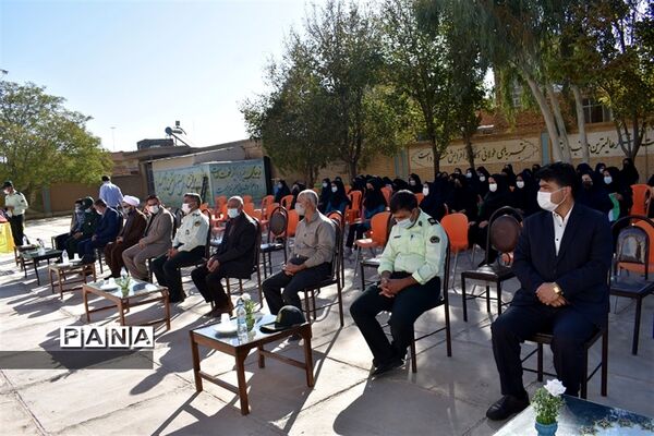 نواخته شدن زنگ مهر و مقاومت در مدارس شهرستان بهاباد
