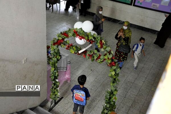 برگزاری جشن شکوفه ها در کاشان
