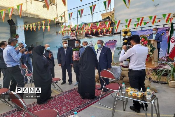 مراسم بازگشایی مدارس ناحیه 2