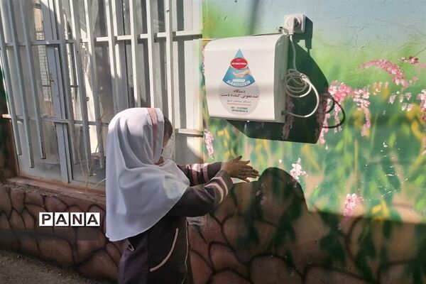 جشن شکوفه‌ها دبستان شایستگان فسا