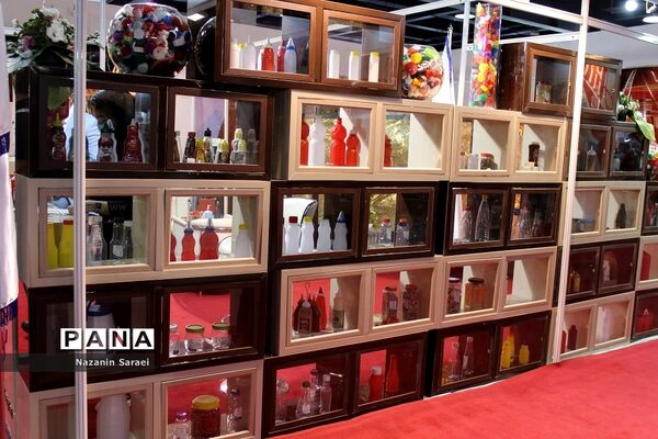 برگزاری سه نمایشگاه در محل دائمی نمایشگاه‌های بین‌المللی تهران