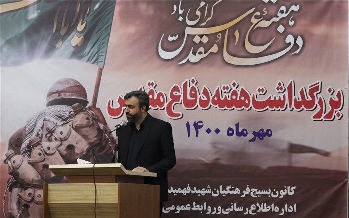 خط فکری شهدا در مکتب امام حسین (ع) شکل می‌گیرد