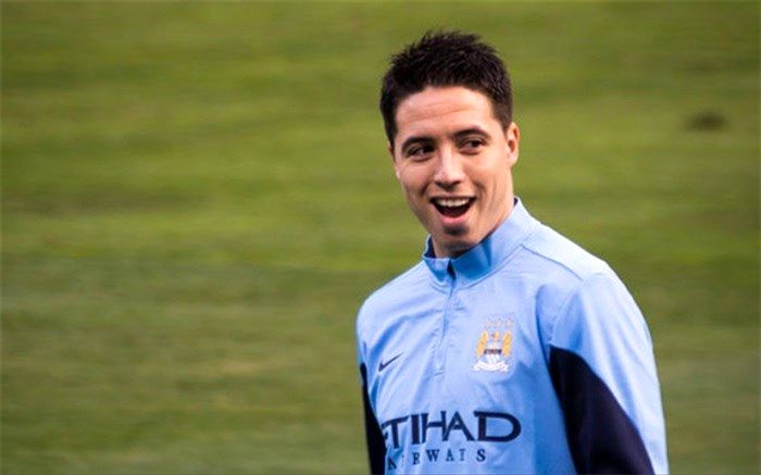 ستاره فرانسوی منچسترسیتی از فوتبال خداحافظی کرد