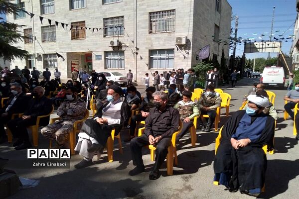 برگزاری مراسم گرامیداشت شهدا در اداره آموزش و پرورش ملارد
