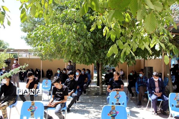 مراسم یادبود دانش آموز شهید علی لندی در شهرکرد