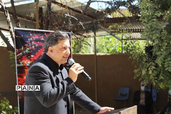 مراسم یادبود دانش آموز شهید علی لندی در شهرکرد