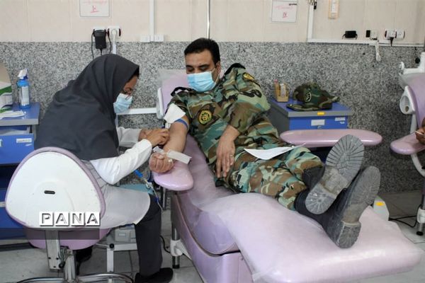 اهدا خون کارکنان مرکز آموزش ۰۴ امام رضا(ع) نزاجا