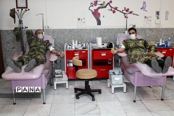 اهدا خون کارکنان مرکز آموزش ۰۴ امام رضا(ع) نزاجا