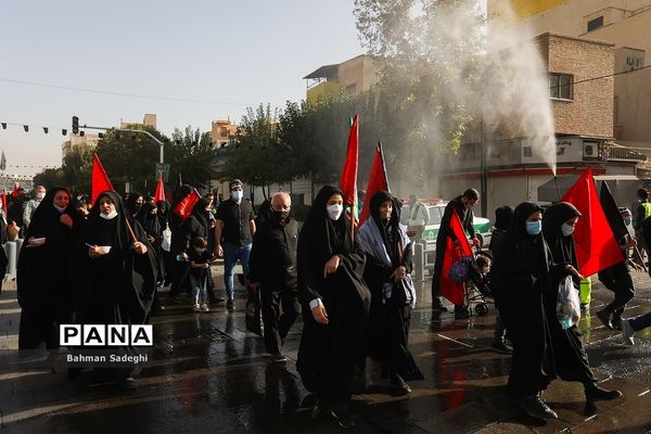 مراسم پیاده روی جاماندگان اربعین حسینی