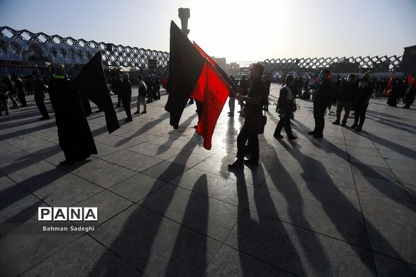 مراسم پیاده روی جاماندگان اربعین حسینی