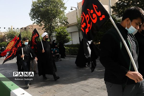 مراسم پیاده روی جاماندگان اربعین حسینی