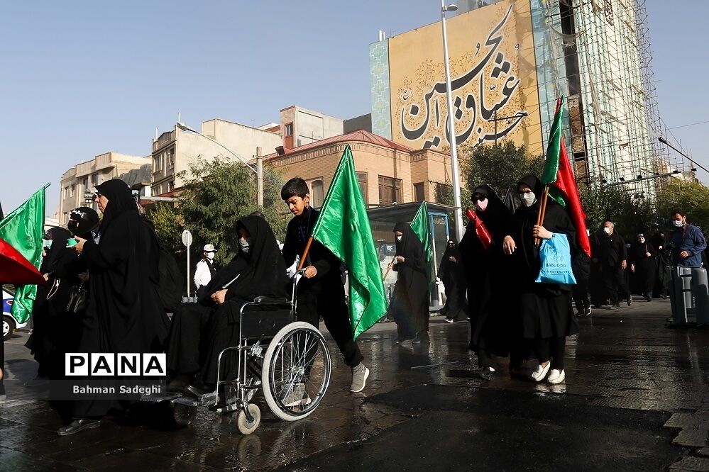 مراسم پیاده‌روی اربعین پایتخت در امنیت و آرامش برگزار شد