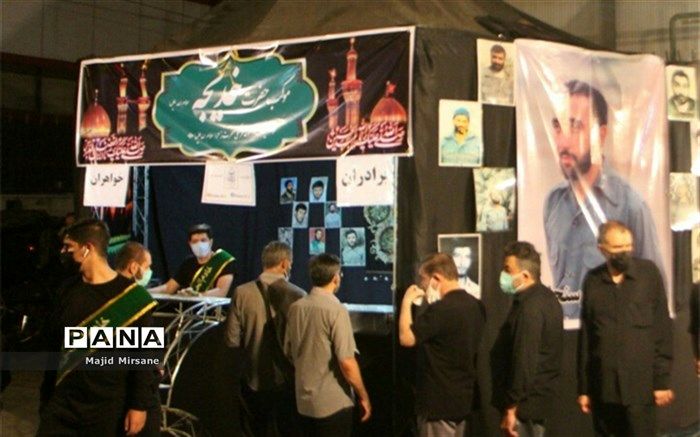 برپایی موکب حضرت خدیجه توسط دانش‌آموزان در منطقه ۱۴