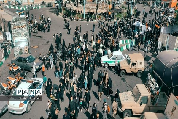 برگزاری مراسم راهپیمایی اربعین حسینی در تهران با حضور فرمانده کل سپاه  پاسداران انقلاب اسلامی