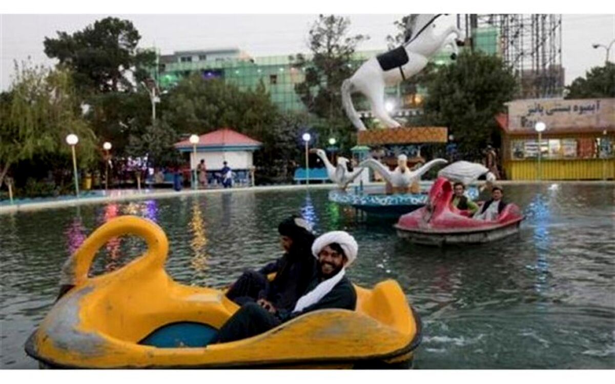 هشدار طالبان به اعضای جوان خود درباره خوشگذرانی و دلقک‌بازی