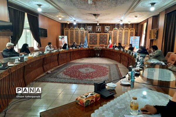 برگزاری اولین جلسه  کمیته دانش‌آموزی  و فرهنگیان 24000 شهید استان اصفهان
