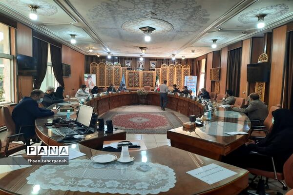 برگزاری اولین جلسه  کمیته دانش‌آموزی  و فرهنگیان 24000 شهید استان اصفهان
