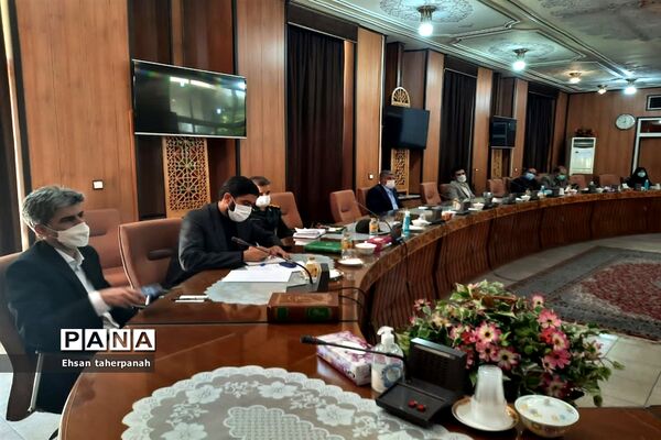 برگزاری اولین جلسه  کمیته دانش‌آموزی  و فرهنگیان 24000 شهید استان اصفهان