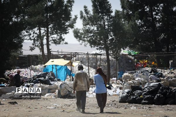 تزریق واکسن سیار برای اقشار آسیب پذیر و افراد بی سرپناه و کودکار کار