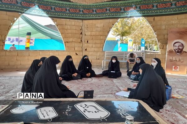برگزاری مراسم غبار روبی مزار شهدا به مناسبت هفته دفاع مقدس