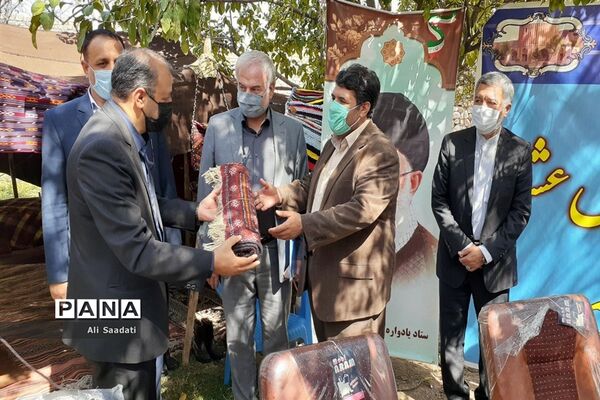 نواختن زنگ آغاز فعالیت مدارس عشایری خراسان رضوی