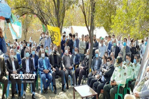 نواختن زنگ آغاز فعالیت مدارس عشایری خراسان رضوی